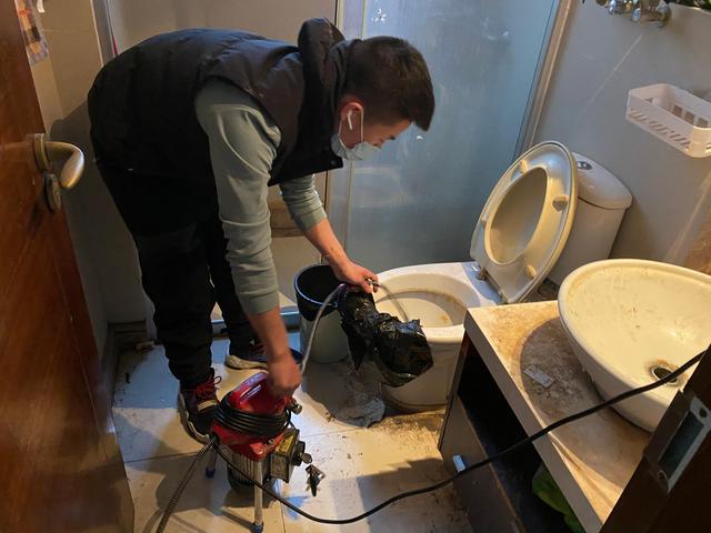 东成镇马桶疏通-疏通下水道