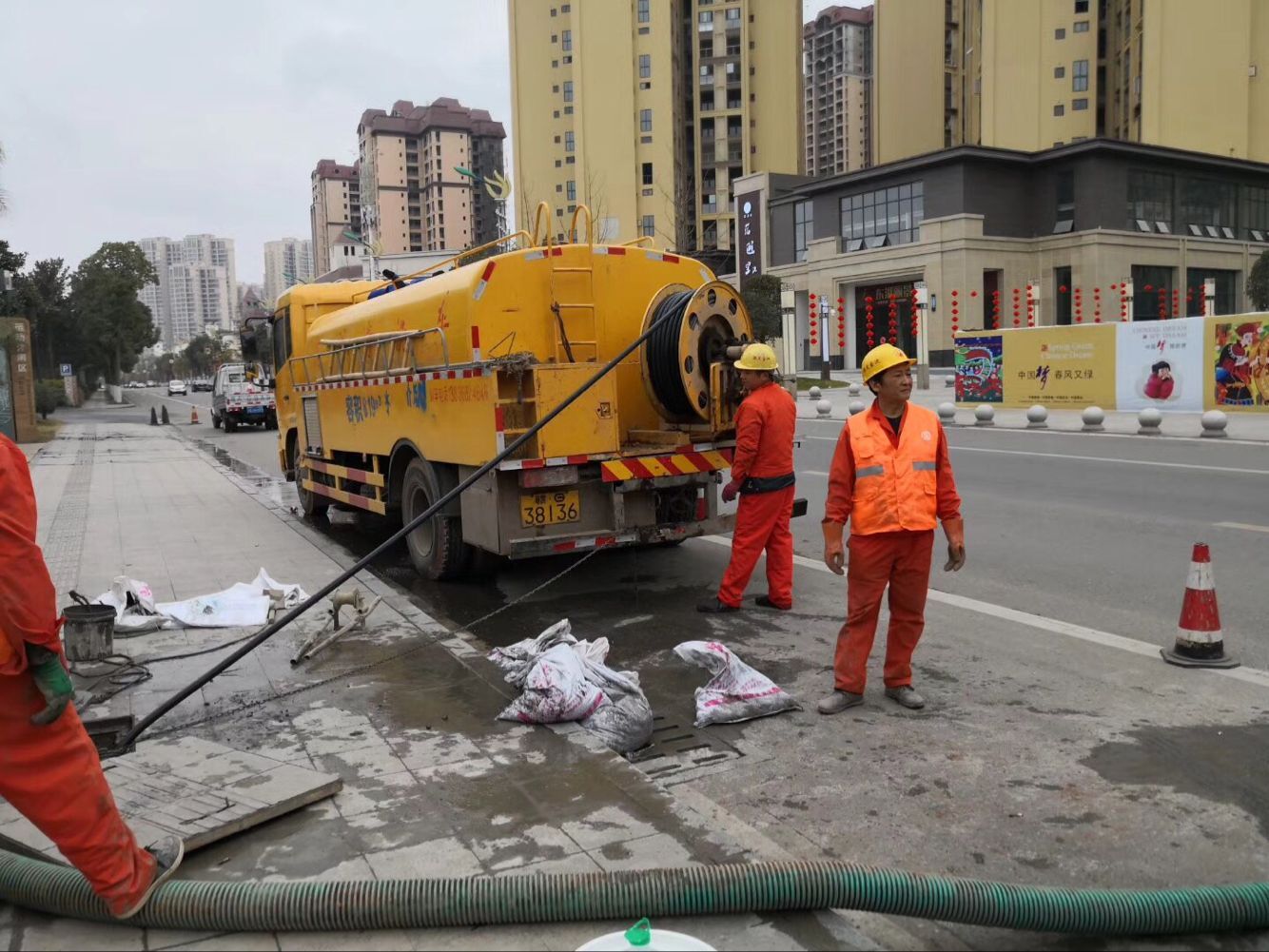 东成镇排污管道清淤-管道清洗